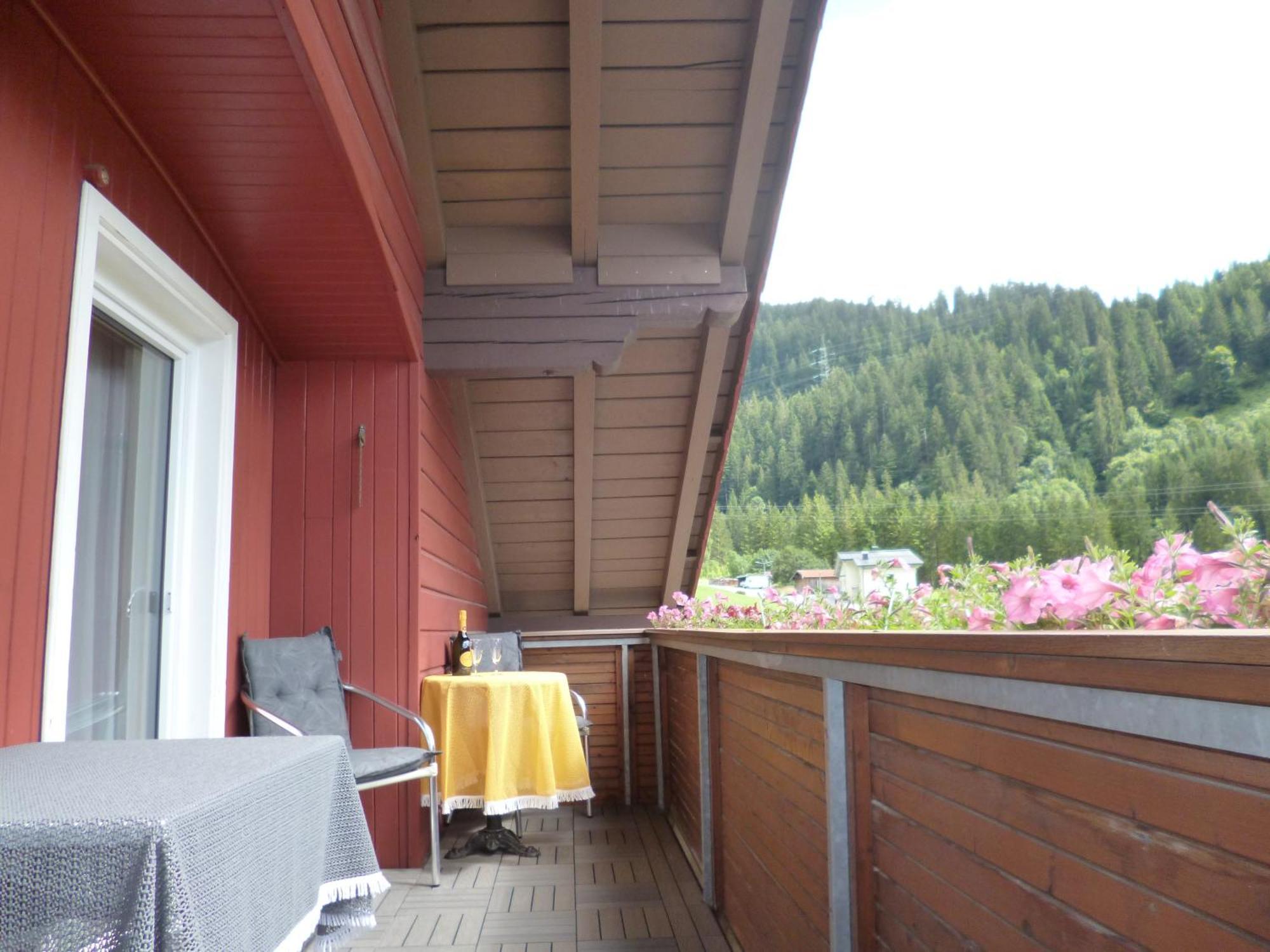 Haus Christian Daire Klosterle am Arlberg Dış mekan fotoğraf