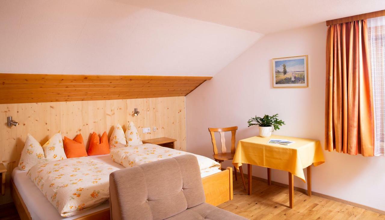 Haus Christian Daire Klosterle am Arlberg Dış mekan fotoğraf